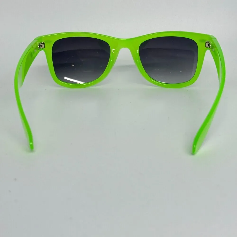 BCBGMAXAZRIA B857 Sunglasses Frames Green Gray Lens‎ Full Rim H13492